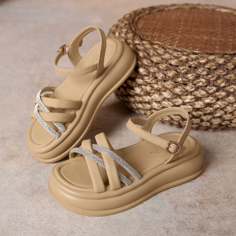 Zomersandaal met ronde neus en - Women Shoes Tennis recensie en prijs